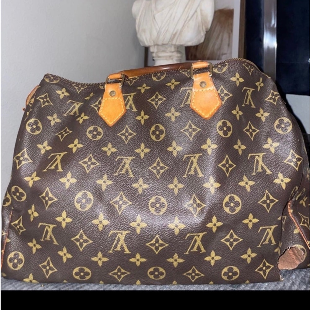Authentic Louis Vuitton speedy bag - Picture 11 of 13